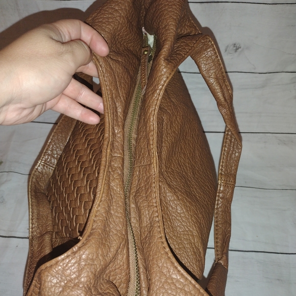 Roxy Large Hobo bag - Picture 6 of 11